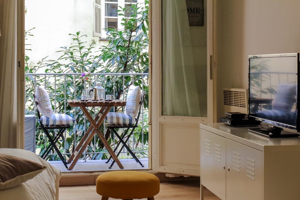 Studio Chateau - Vieux ニース エクステリア 写真